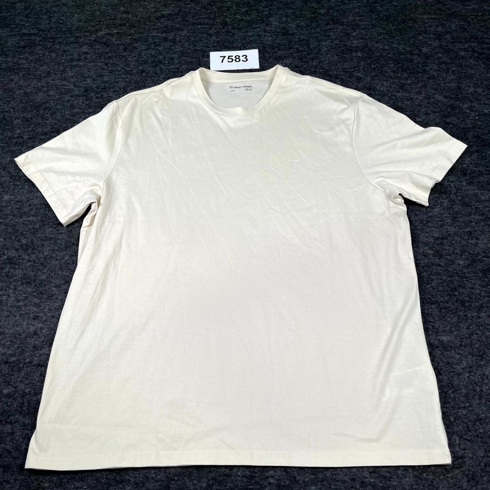 Calvin Klein T Shirt Mens XL White Cotton Crew Neck Short Sleeve Casual‎ Outdoor